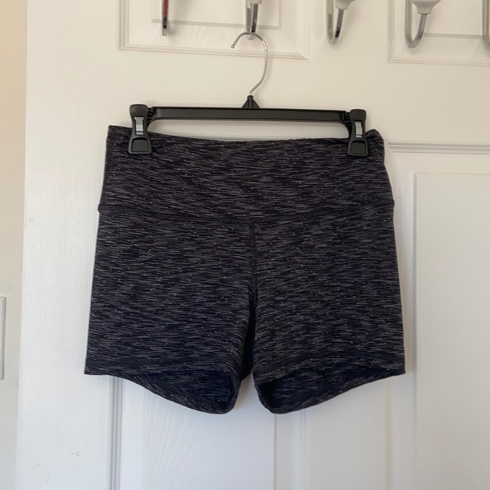 Fleo Power High Rise Shorts